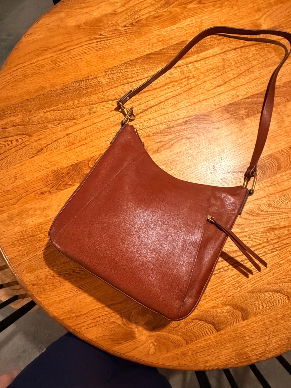 Fossil Chestnut Brown Leather Shoulder Bag with Gold Hardware